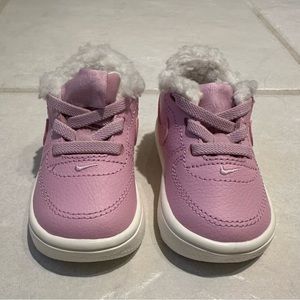 Nike Air Force 1 Pink Sneakers